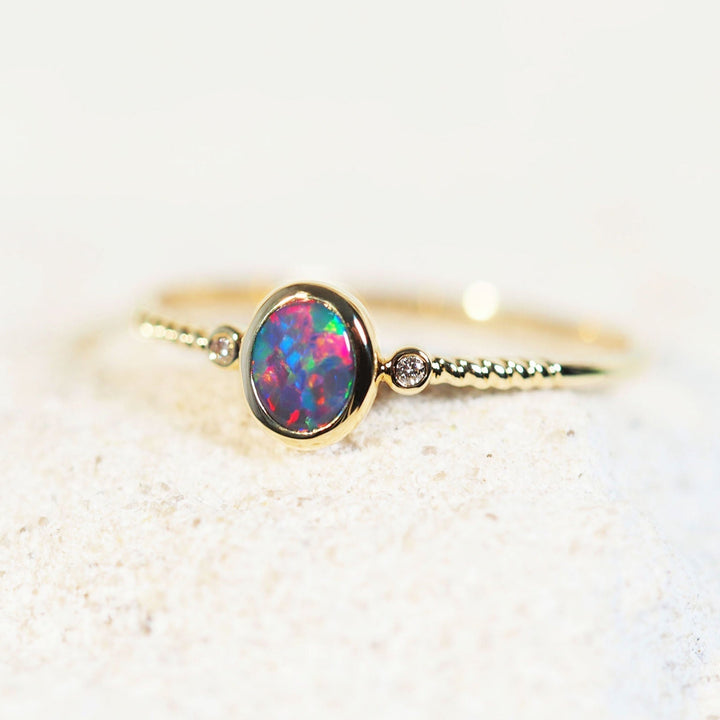 Lyra – 14 Carat Gold Multicolor Black Opal Ring (With Diamonds)