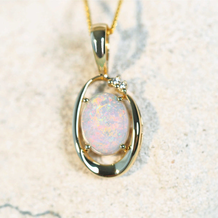 Liora – 14 Carat Gold White Opal Pendant (With Diamonds)