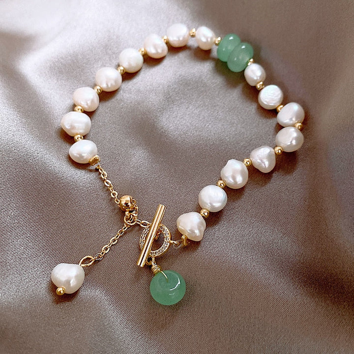 Adventure bracelet with sea pearls