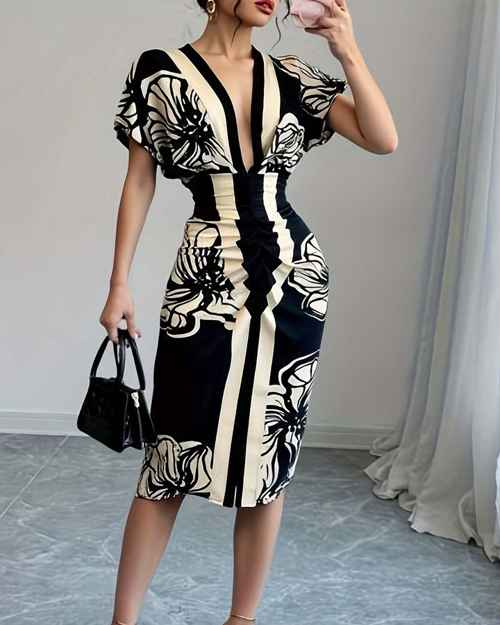 Huda - Sculpted Bloom Dress