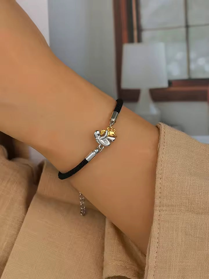 Elenza  | Dog Embrace Bracelet