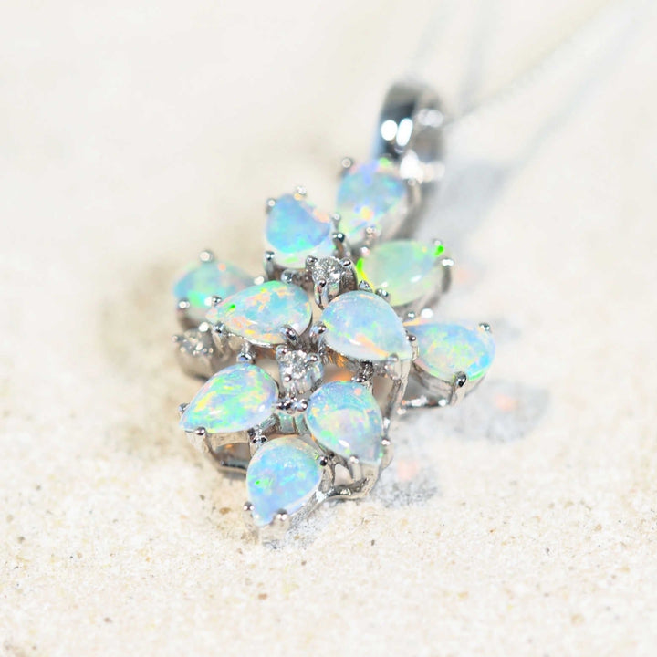 Viva – 18 Karat White Gold Crystal Opal Pendant
