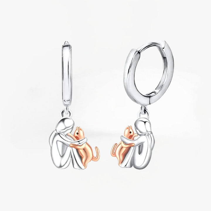 Elenza | Cat Embrace Earrings with Round Closer
