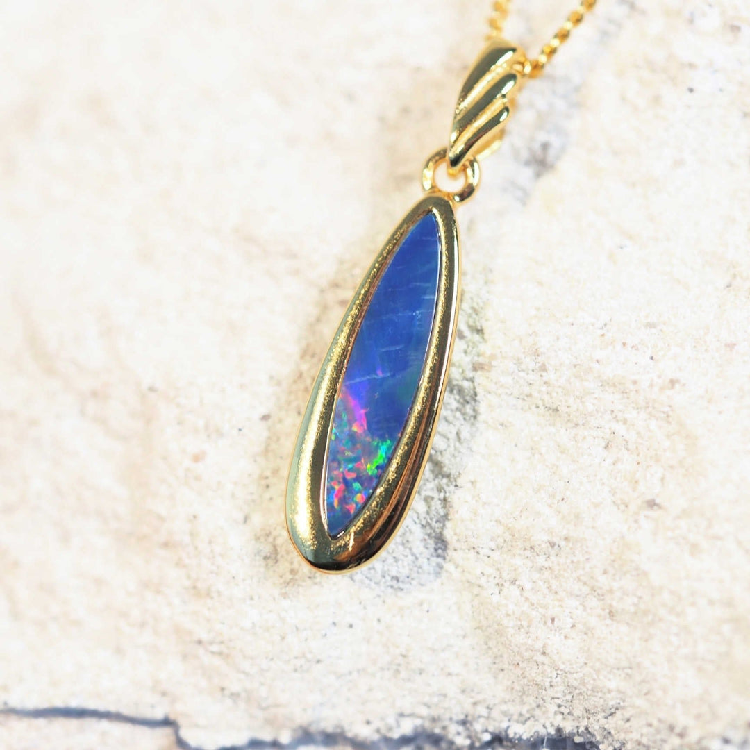Vega – Gold-Plated Silver Multicolor Opal Pendant